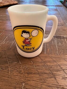 Vintage 1969 Avon Lucy Peanuts Milk Glass Mug - Yellow Character Graphic